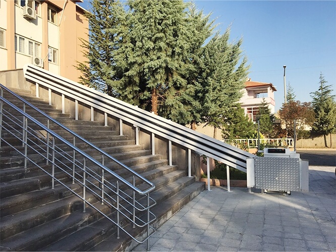 Stair Type Disabled Platform